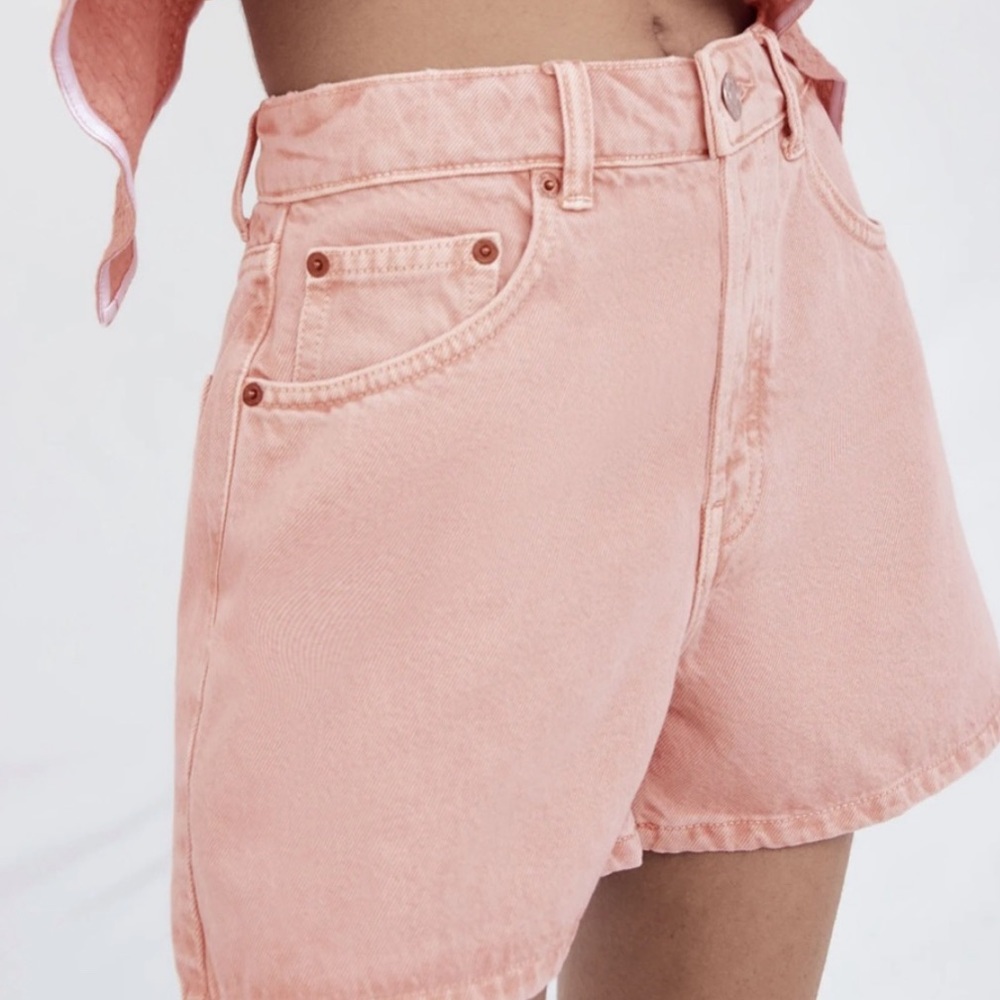 Zara | high rise denim shorts